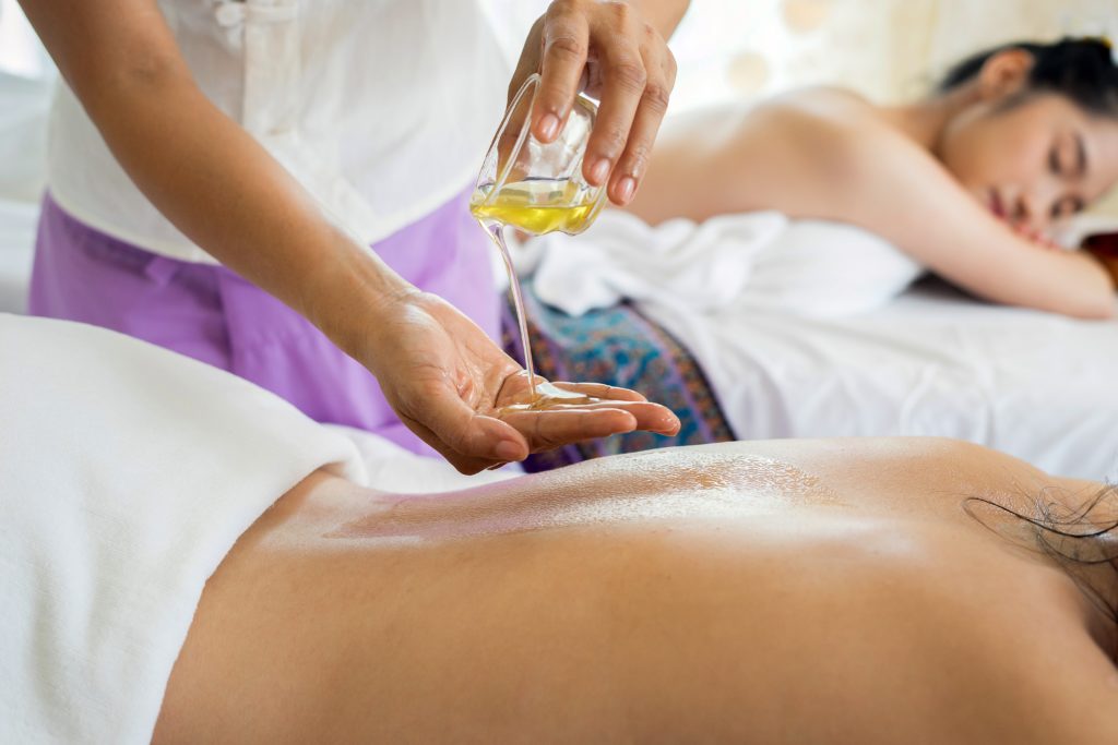 Ayurvedic oil body massage